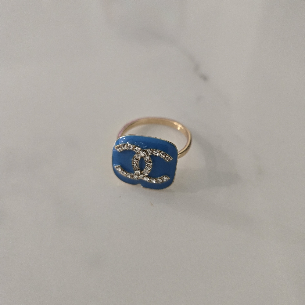 🔥LUX RING🔥 - Picture 2 of 6